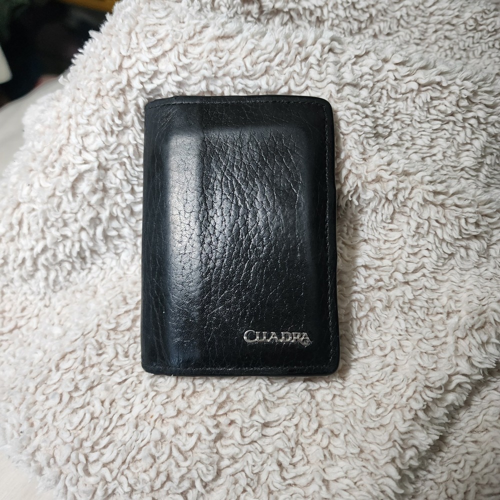 Cuadra Leather Bifold Wallet Mens OS Black Good Snap Closure Grained Logo